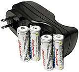 Image of Compact AA Battery Rapid Battery Charger with 4 AA 2000mAh Batteries - 89110