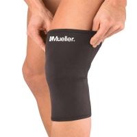 Mueller Sports Medicine Closed Patella Knee Brace