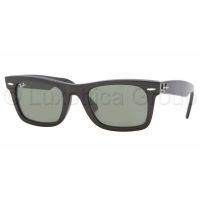 廃盤 Ray-Ban Wayfarer Square ブラック RB2151-A Ray-Ban Wayfarer Square Sunglasses RB2151 | 4 Star Rating