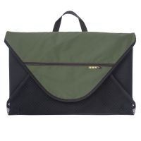 Sandpiper of California Q- Folder Carrying Bag
