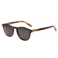 Simplify Walker, Sunglasses