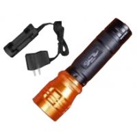 Stone River Gear Adjustable Focus USB Flashlight - Rechargeable