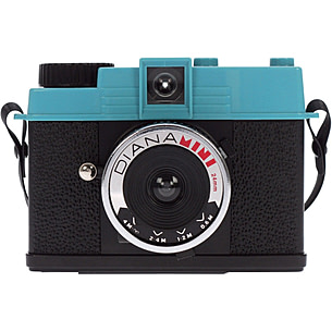 Lomography 35mm Diana Mini Cameras with or no Flash | Free