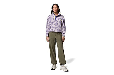 Image of Columbia Helvetia II Printed Cropped Half Snap - Womens