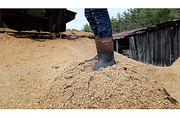 Image of Dryshod Haymaker Mid Farm Boot - Mens, Brown/Peanut, 10, HAY-MM-BR-010