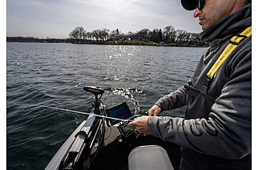 Image of Duckett Fishing Crapple Slayer Lt Mod Fast Spinning Rod, Medium, White, 6 ft 3 in, DFCR63ML-S