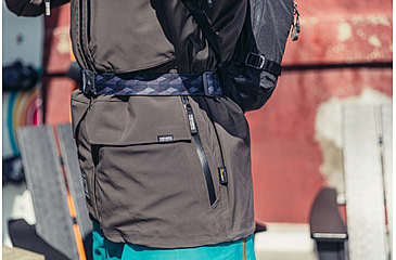 Image of Gregory Verde 18L Backpack, Coyote Midnight, Small/Medium, 147907-A181