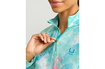 Image of HUK Performance Fishing Icon Performance Hoodie - Womens, Bermuda, Medium, H6120171-373-M