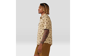 Image of Mountain Hardwear Stryder Short Sleeve Shirt - Mens, Moab Tan Scorpion Print, Extra Large, 2070501214-XL