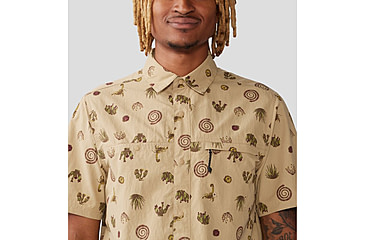 Image of Mountain Hardwear Stryder Short Sleeve Shirt - Mens, Moab Tan Scorpion Print, Extra Large, 2070501214-XL