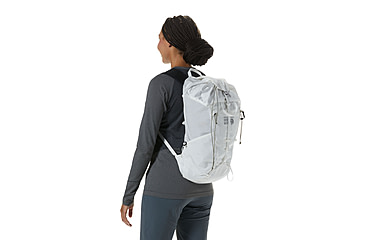 Image of Mountain Hardwear UL 20 Backpacks, White, O/S, 2110161-100-O/S