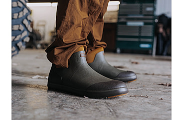 Image of Muddy DV8 Deck Boots
