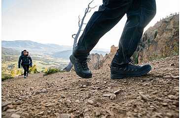 Image of Oboz Sawtooth Ascent Low B-DRY Hiking Shoes - Mens