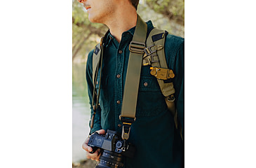 Image of Peak Design Everyday 20 Liters Backpack, Kelp, BEDB-20-KP-3