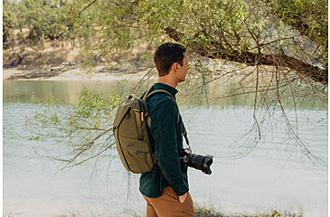 Image of Peak Design Everyday 20 Liters Backpack, Kelp, BEDB-20-KP-3