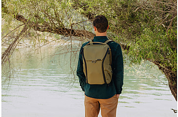 Image of Peak Design Everyday 20 Liters Backpack, Kelp, BEDB-20-KP-3