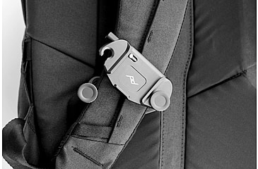 Image of Peak Design Everyday V2 Backpack, 20 Liters, Black, BEDB-20-BK-3