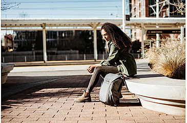 Image of Peak Design Everyday V2 Backpack, 20 Liters, Charcoal, BEDB-20-CH-3