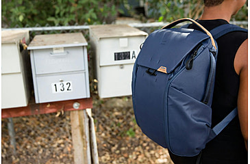 Image of Peak Design Everyday V2 Backpack, 20 Liters, Midnight, BEDB-20-MN-3