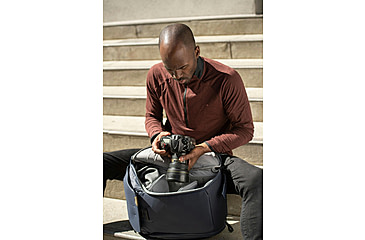 Image of Peak Design Everyday V2 Backpack, 30 Liters, Midnight, BEDB-30-MN-3