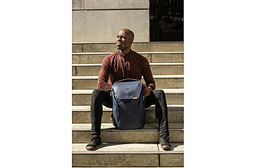 Image of Peak Design Everyday V2 Backpack, 30 Liters, Midnight, BEDB-30-MN-3