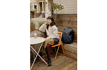 Image of Peak Design Everyday V2 Backpack, 30 Liters, Midnight, BEDB-30-MN-3