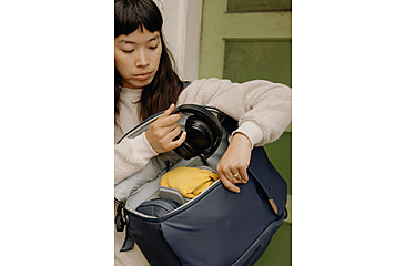 Image of Peak Design Everyday V2 Backpack, 30 Liters, Midnight, BEDB-30-MN-3