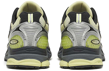 Image of Saucony ProGrid TRiumph 4 Casual Shoes - Mens