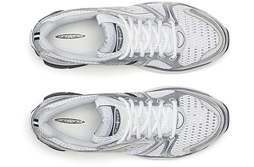 Image of Saucony ProGrid TRiumph 4 Casual Shoes - Mens