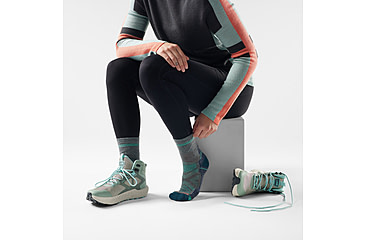 Image of Smartwool Hike Light Cushion Mid Crew Socks - Womens