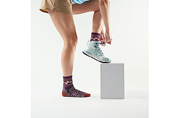 Image of Smartwool Hike Light Cushion Retro Floral Mid Crew Socks - Womens