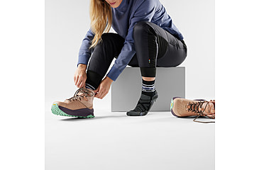 Image of Smartwool Hike Light Cushion Zig Zag Valley Mid Crew Socks - Womens