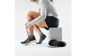 Image of Smartwool Run Targeted Cushion Ankle Socks
