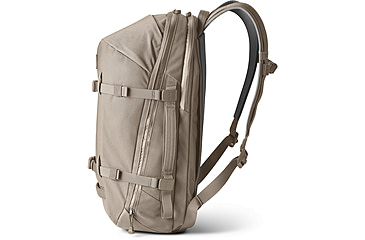 Image of Yeti Crossroads 27L Backpack, Cape Dark Taupe, 26010000323