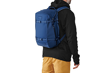 Image of Yeti Crossroads Backpack 22L Navy, Navy, 22 L, 26010000278