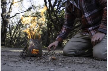 Image of 12 Survivors Off-Grid Survival Stove TS74000