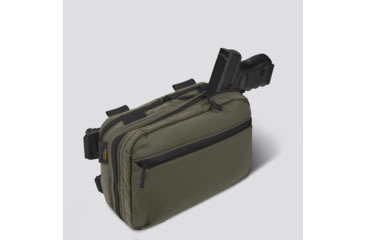 Image of 945 Industries MORPH "EXPANDABLE" CONCEALMENT BAG CORDURAR RANGER GREEN WITH KYDEX HOLSTER, BAG-MORPH-CORDURA-RANGER-GREEN-XL-KYDEX-HOLSTER-2