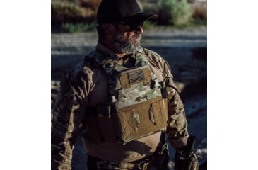 Image of Ace Link Armor LP Gen 4 Plate Carrier, Coyote Brown, B-TG-CPC-LP-G4-CB-M
