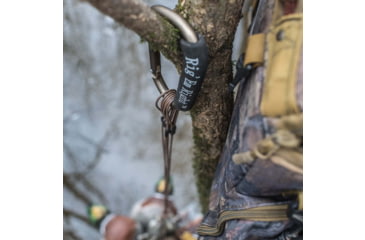 Image of AdvenTec LLC dba Rig Em Right Outdoors Rig Em Right Jumbo Carabiner, CRB-P-Large