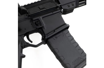Image of AIM Sports Inc AR-15 Flared Magwell Adapter With Trigger Guard, Black, Small, ARFMWA