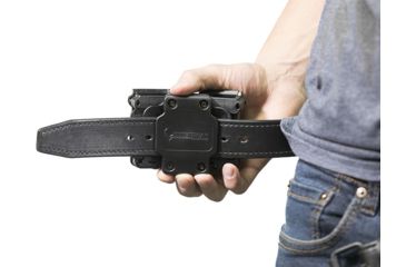 Image of Alien Gear Holsters Mag Carrier Double, .380 Auto/32 ACP, Single Stack, Ridgid, 1.5in Belt Slide, Black, CMCD-1-1-R-15-D