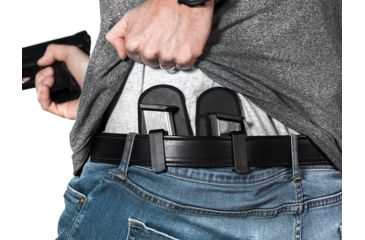 Image of Alien Gear Holsters Mag Carrier Double, .380 Auto/32 ACP, Single Stack, Ridgid, 1.5in Belt Slide, Black, CMCD-1-1-R-15-D