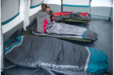 Image of ALPS Mountaineering Lightweight Cot, Green, 8201017