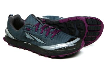 Image of Altra Arrows Superior 2.0 Trail Running Shoe - Womens-Berry-Medium-6.5 US