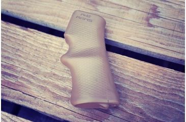 Image of American Built Arms Company SBR P-Grip Pistol Grip, Flat Dark Earth, Small ABASBRPFDE