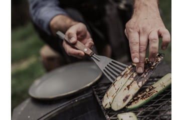 Image of Barebones Cowboy Grill Fish Spatula, Stainless Steel, Natural Walnut, CKW-467