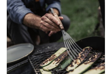 Image of Barebones Cowboy Grill Fish Spatula, Stainless Steel, Natural Walnut, CKW-467