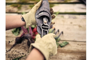 Image of Barebones Metal Pruners &amp; Waxed Canvas Sheath, GDN-050