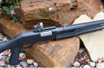 Image of Bering Optics Rubicon Pro Waterproof Reflex Red Dot Sight W/Front Control Button, Black, BE50005