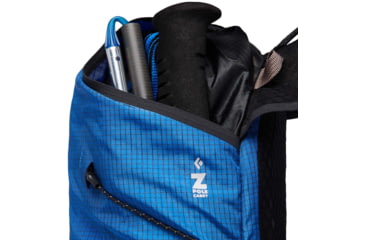 Image of Black Diamond Distance 8 Backpack, Ultra Blue, Medium, BD6800034031MED1